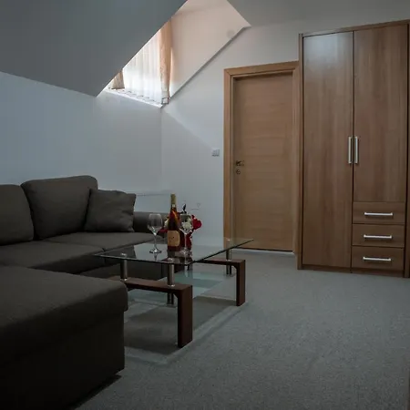 Restoran Mijajlovic Apartment Kursumlija Exterior photo