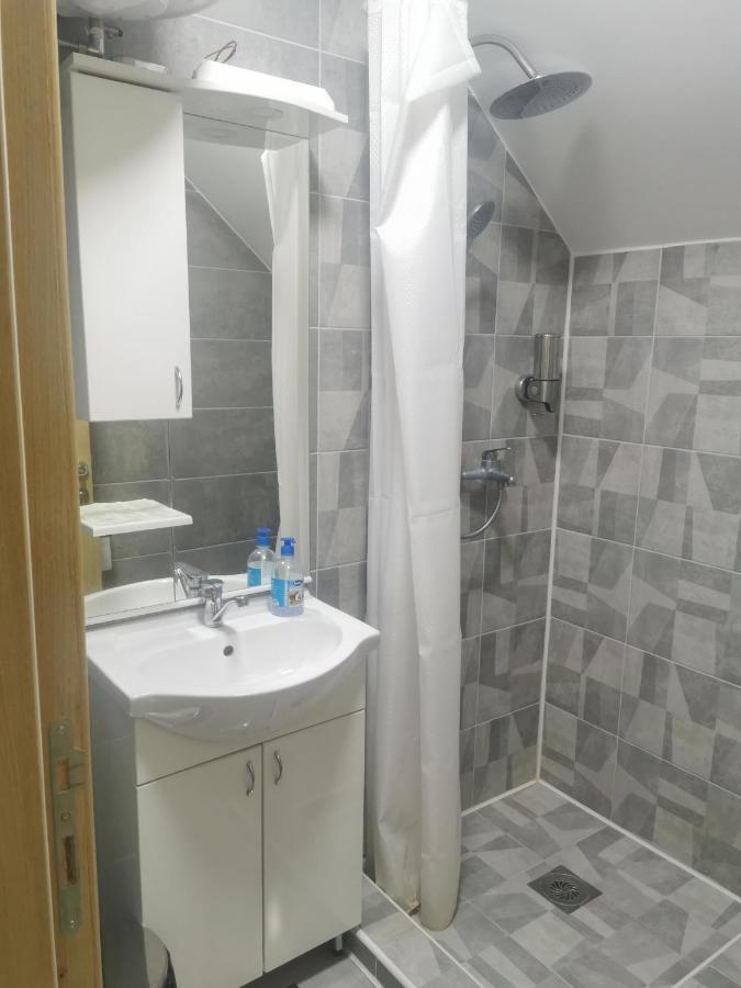 Apartment Restoran Mijajlovic *
